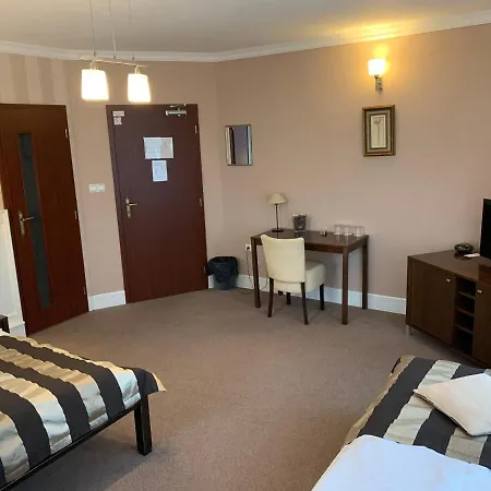 Eden Hotel 3*