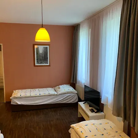 Eden Hotel