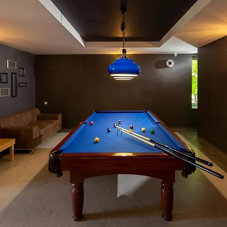 Eden Hotel 3*