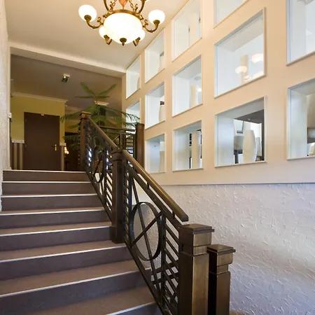 Hotel Eden 3*