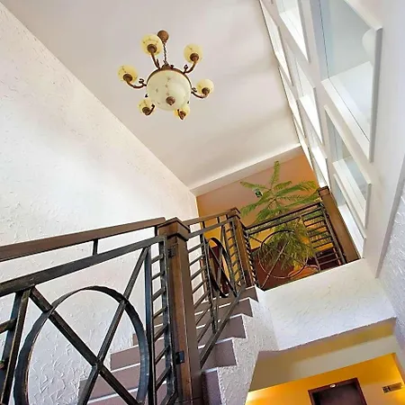 Hotel Eden 3*