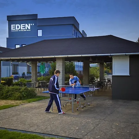 Eden 3*